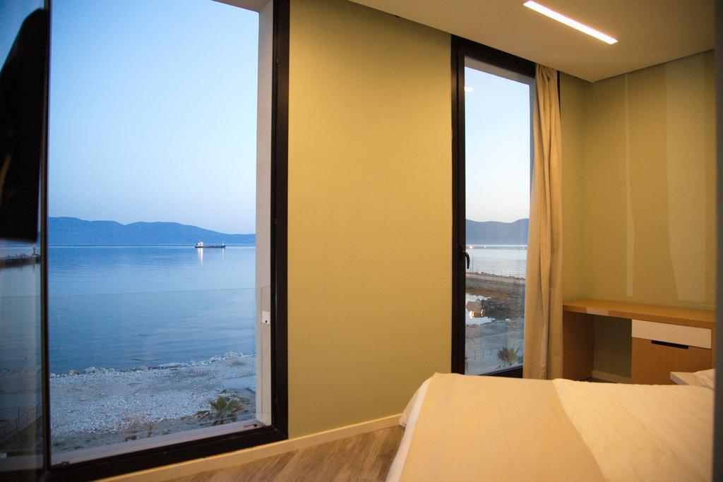博洛尼亚酒店 Vlorë 外观 照片